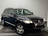 Volkswagen Touareg V6 TDI*Xenon*Scheckheft*AHK 3,5T*Tüv 27 - Volkswagen Touareg mit Diesel-Antrieb: Geländewagen, 2.5