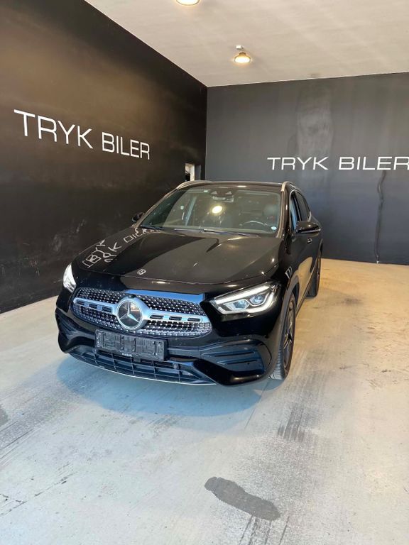 Image of Mercedes-Benz GLA 200