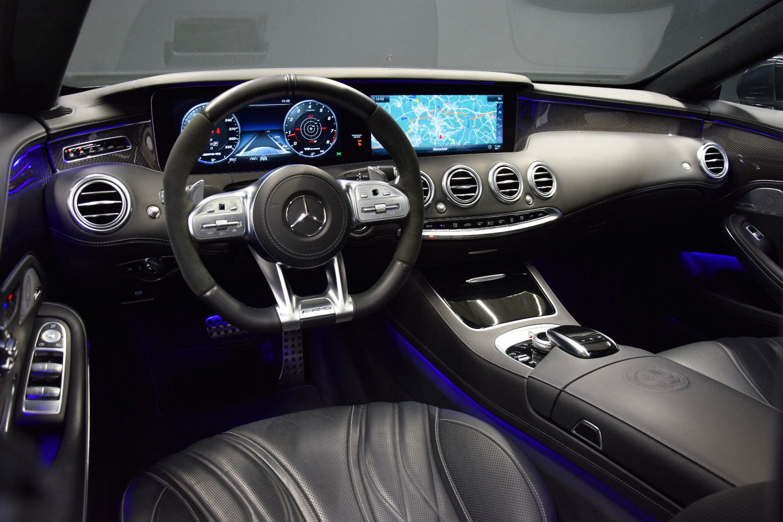 Fahrzeugabbildung Mercedes-Benz S 63 AMG Coupe 4Matic 1.Hand Keramik Burmest ACC