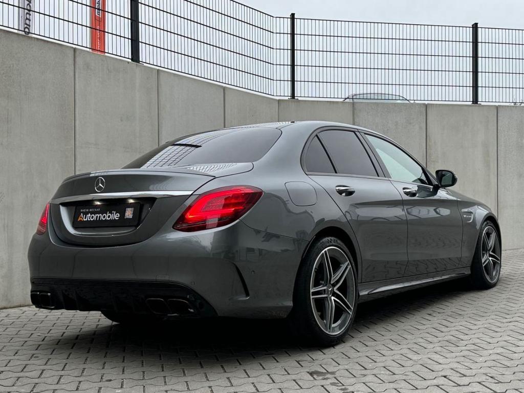 Mercedes-Benz C 63 AMG