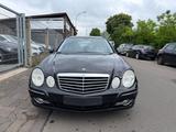 Mercedes-Benz E 280 E T-Modell E 280 T - Mercedes-Benz E 280 mit Benzin-Antrieb: Schiebedach, Kombi