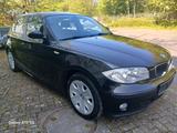 BMW 116 i Limousine 5 türig Klima Advantage Paket - BMW 116: Kombi, 116i
