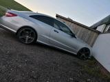 Mercedes-Benz Mercedes e500 v8 5.5 amg Paket - Mercedes-Benz C 220 mit Benzin-Antrieb: Automatik