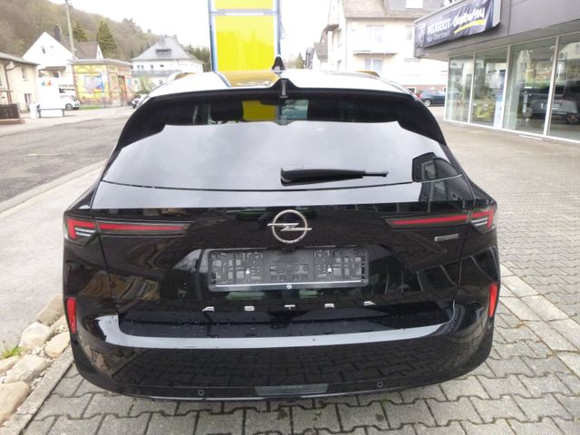 Astra L ST Elegance Plug-in-Hybrid Automatik