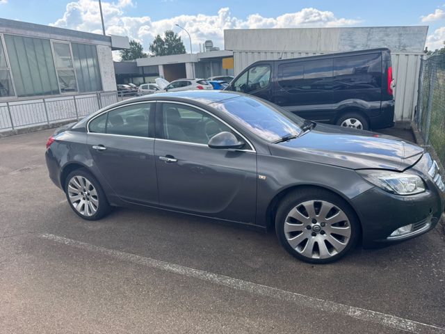 Opel Insignia A Lim. Cosmo