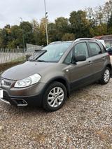 Fiat Sedici 2.0 MJT 16V DPF 4x4 Dynamic - Fiat Sedici mit Diesel-Antrieb