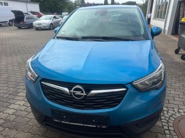 Opel Crossland (X) - 2