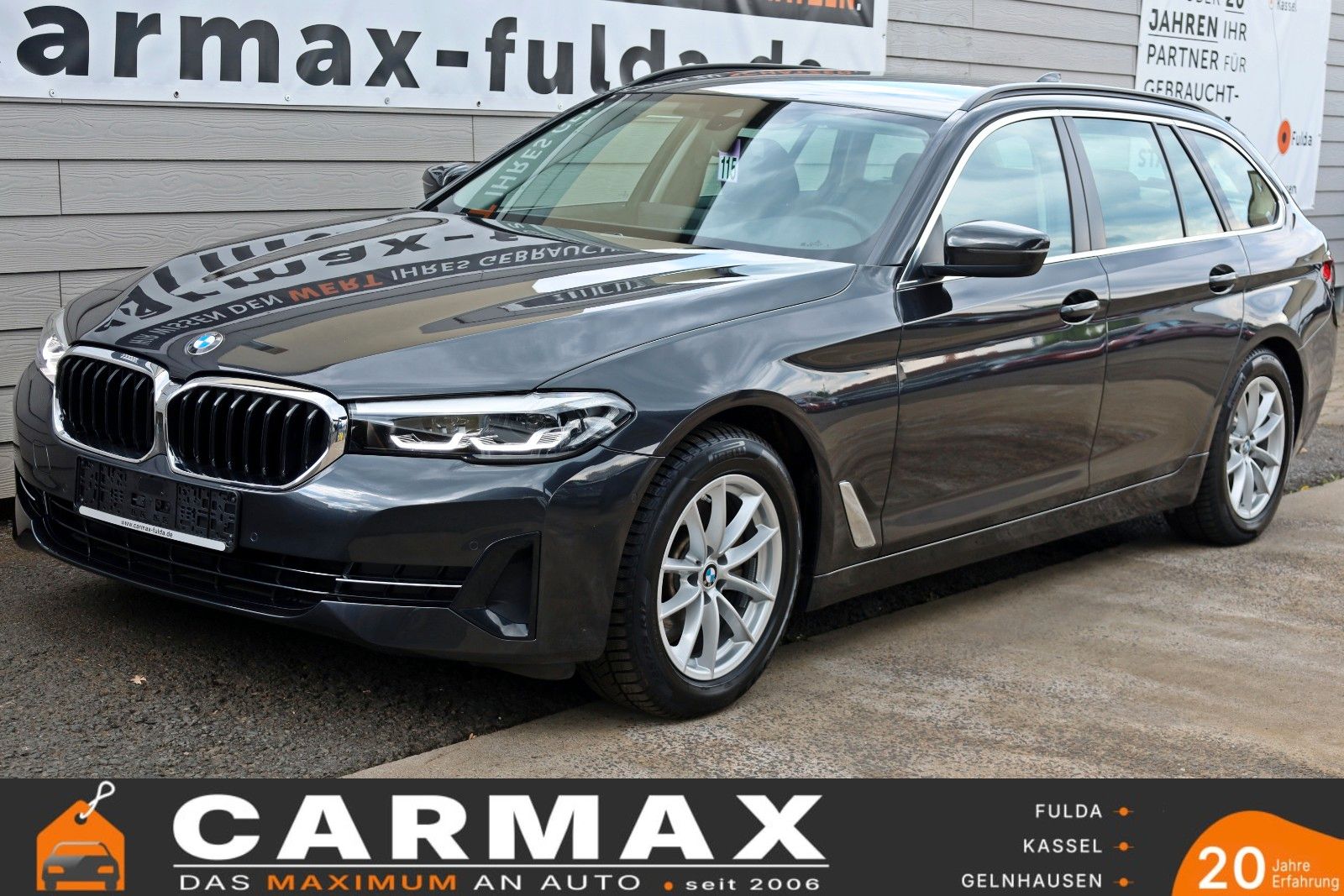 Fahrzeugabbildung BMW 520d xDrive Touring Leder,Navi,LED,Standheizung