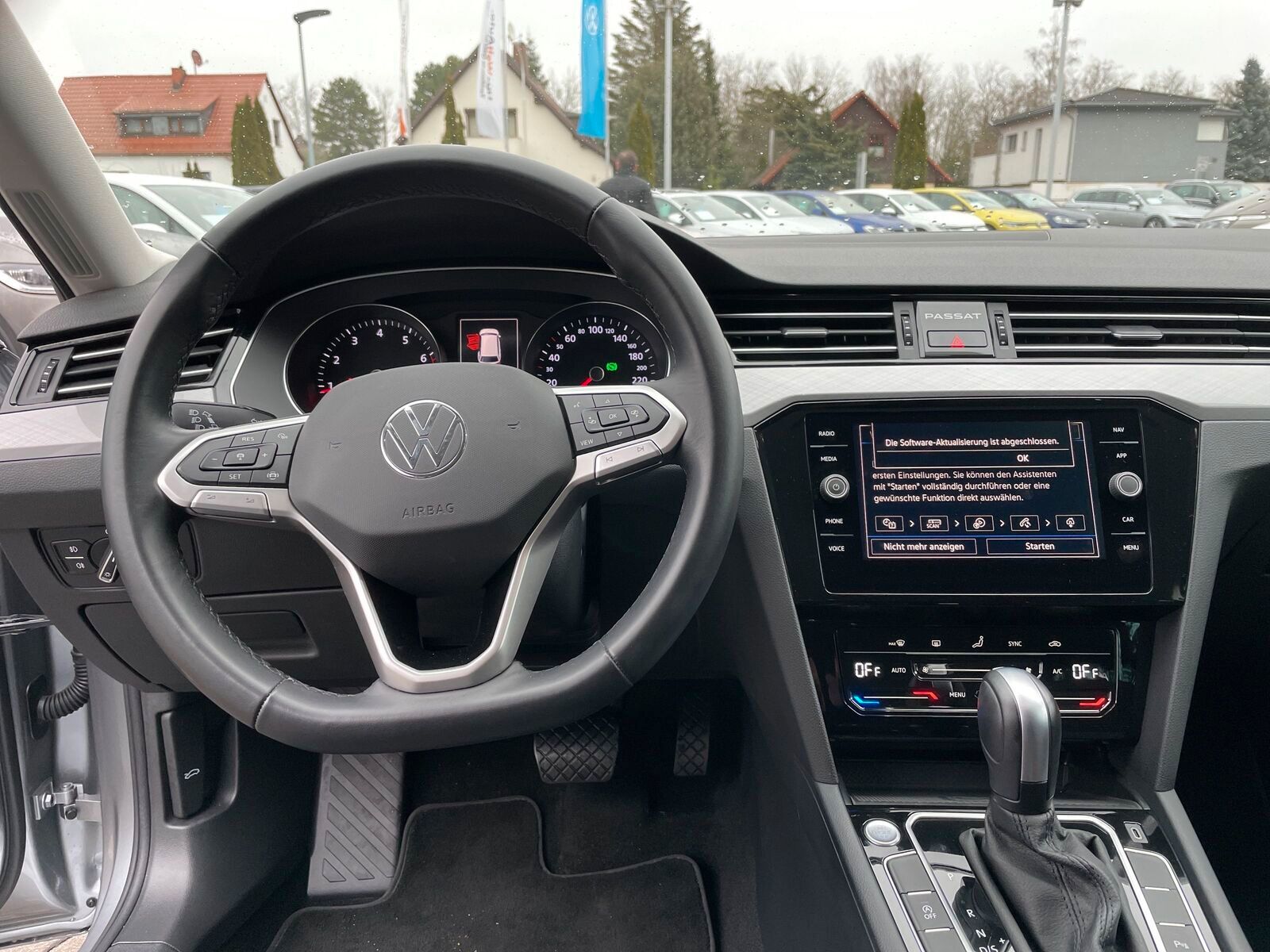 Passat Var. Business TSi DSG Navi AZV LED Busine