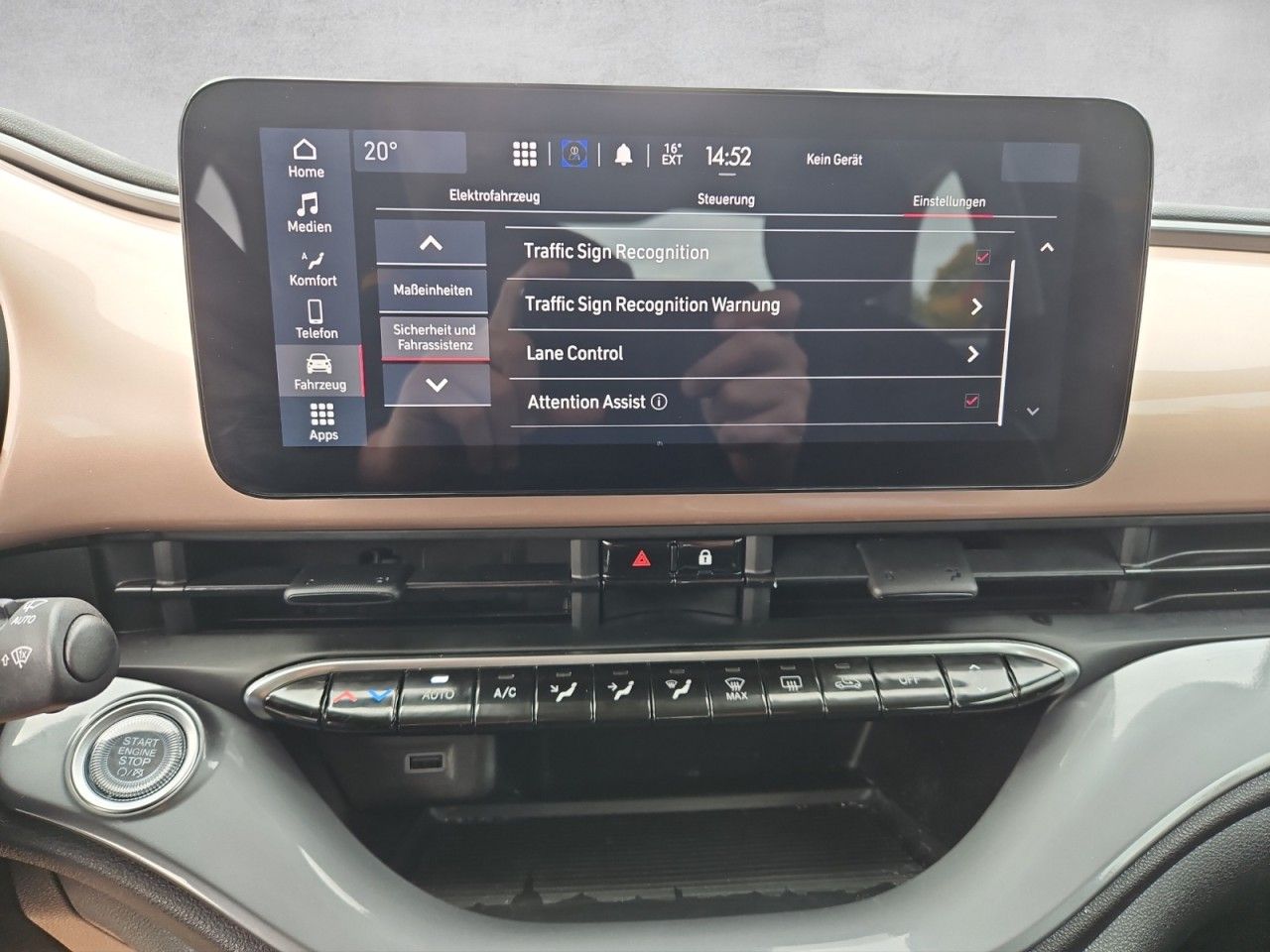 Fahrzeugabbildung Fiat 500e 42kWh Akku - Navi - Bluetooth