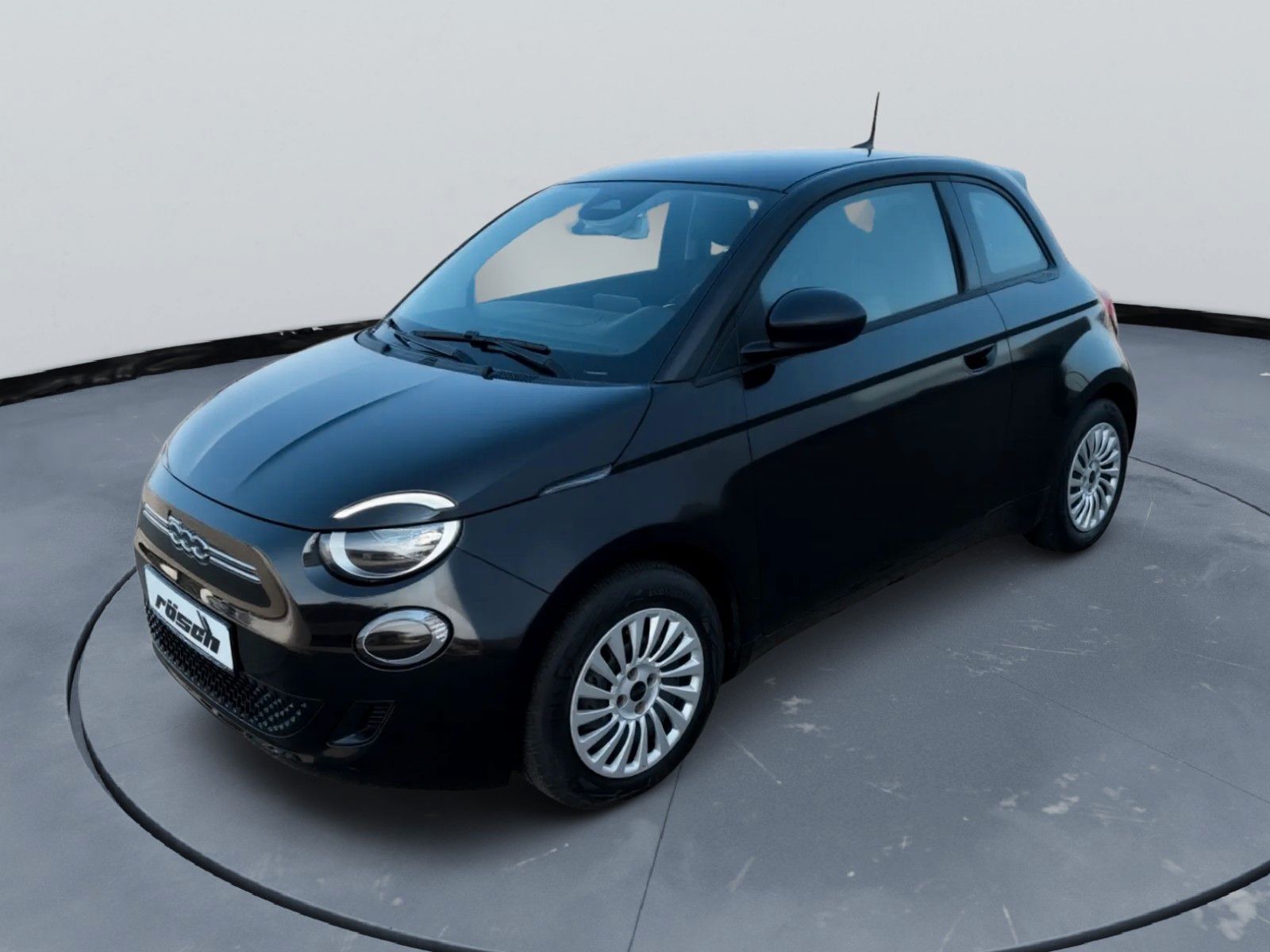 Fiat 500e Action