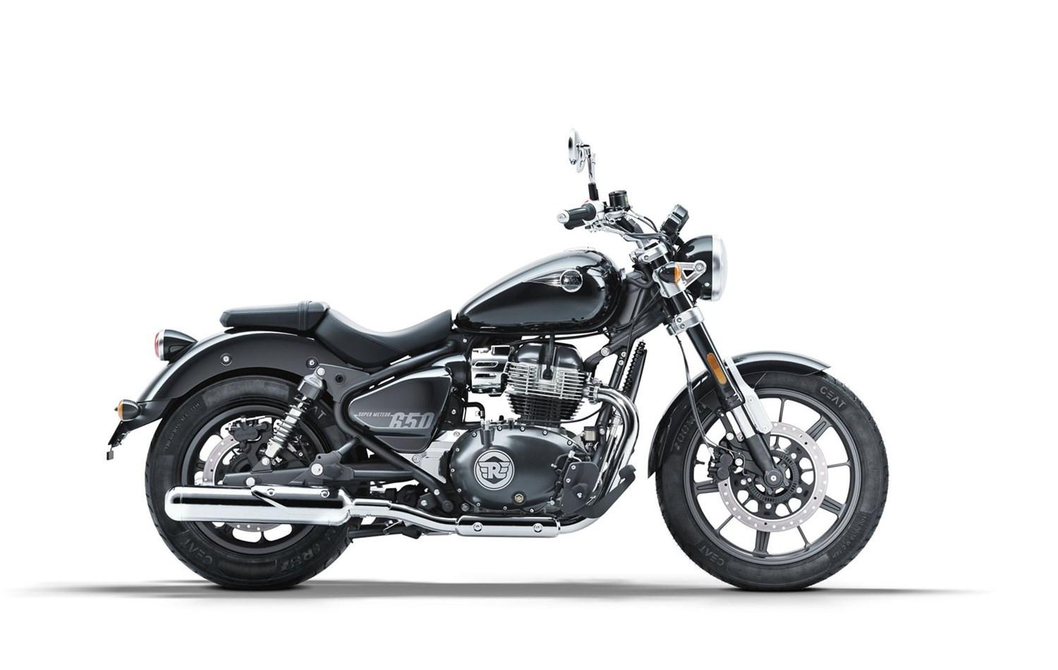 Royal Enfield Super Meteor 650 Astral Black *Verfügbar*