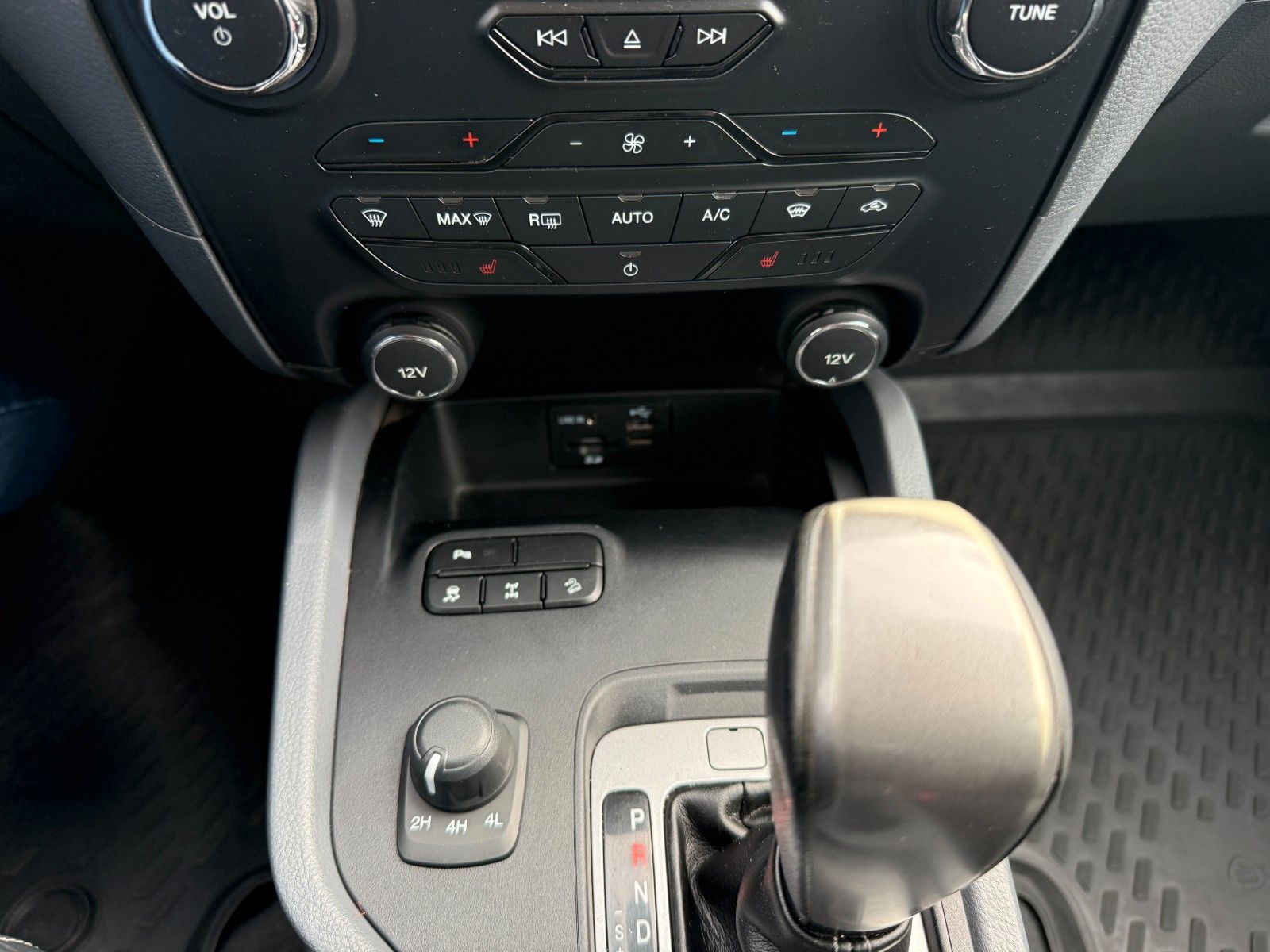 Ford Ranger 3.2 TDCi Limited 4x4*2.HAND*AHK*LEDER* foto 20