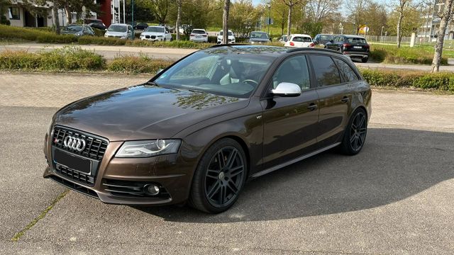 Audi S4 quattro Avant S-Tronic, B&O, StdHz., Sportdif