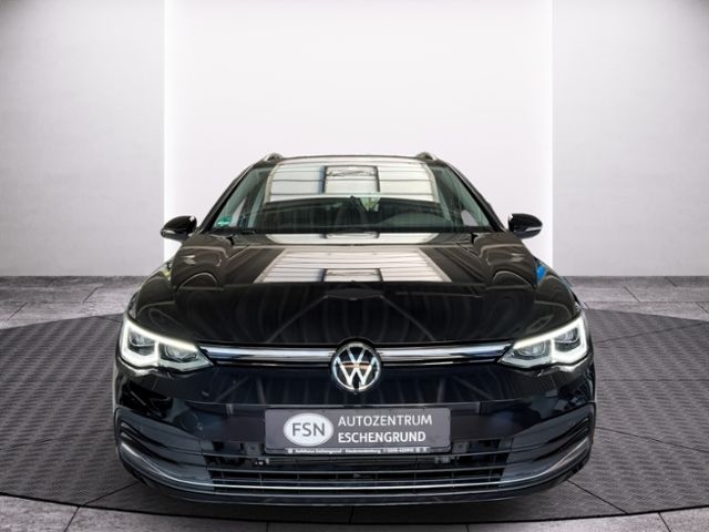 Fahrzeugabbildung Volkswagen Golf Variant 1.5 eTSI DSG STYLE NAVI IQ.LIGHT AH