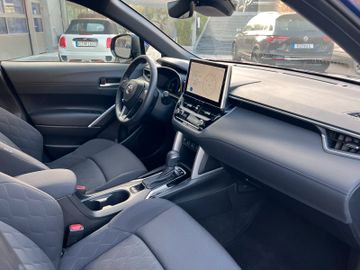 Toyota Corolla Cross - 10