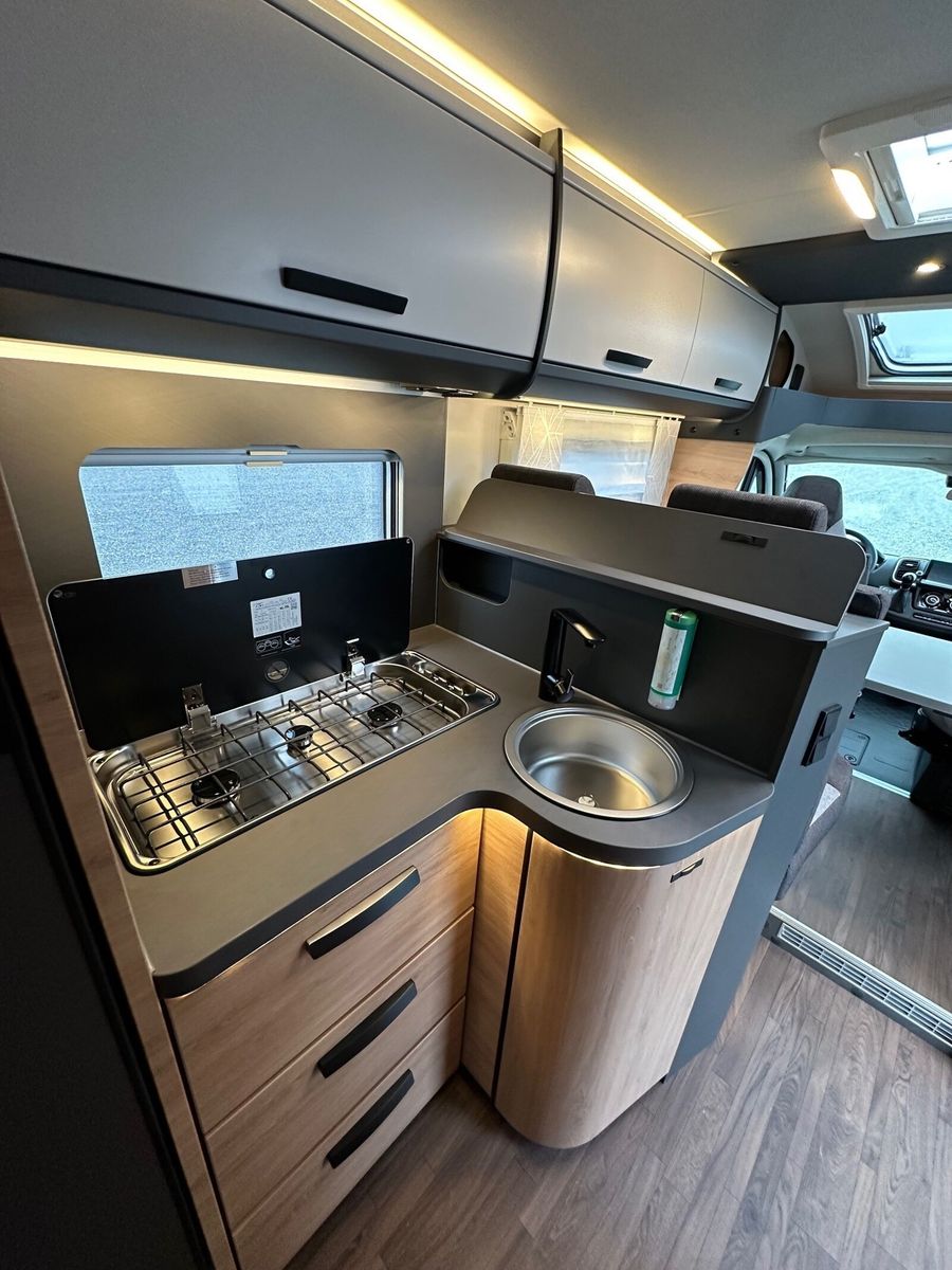 Fahrzeugabbildung Knaus L!VE TI PLATINUM SELECTION 700 MEG LIVE Lithium