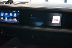 PORSCHE Cayenne GTS | Pano | SportDesign | Carbon | 22" PORSCHE Cayenne GTS | Pano | SportDesign | Carbon | 22"