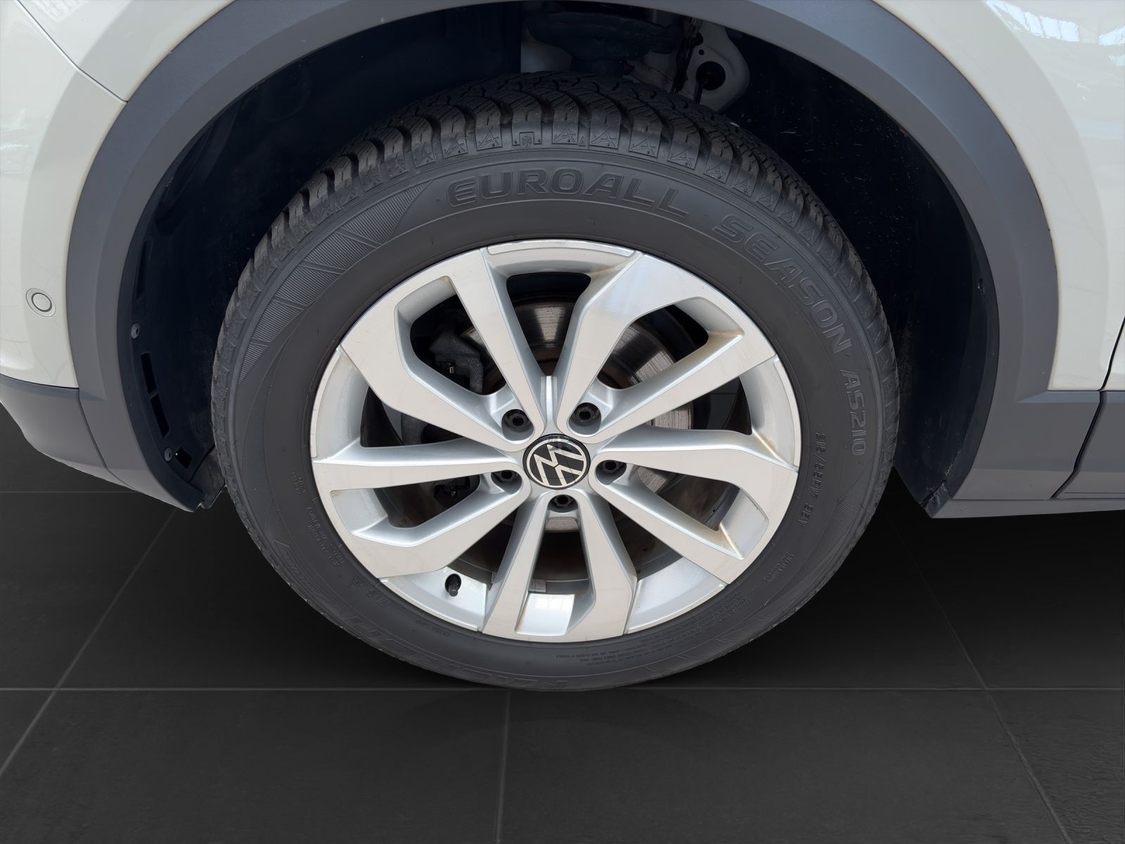Volkswagen T-Roc - Bild 7