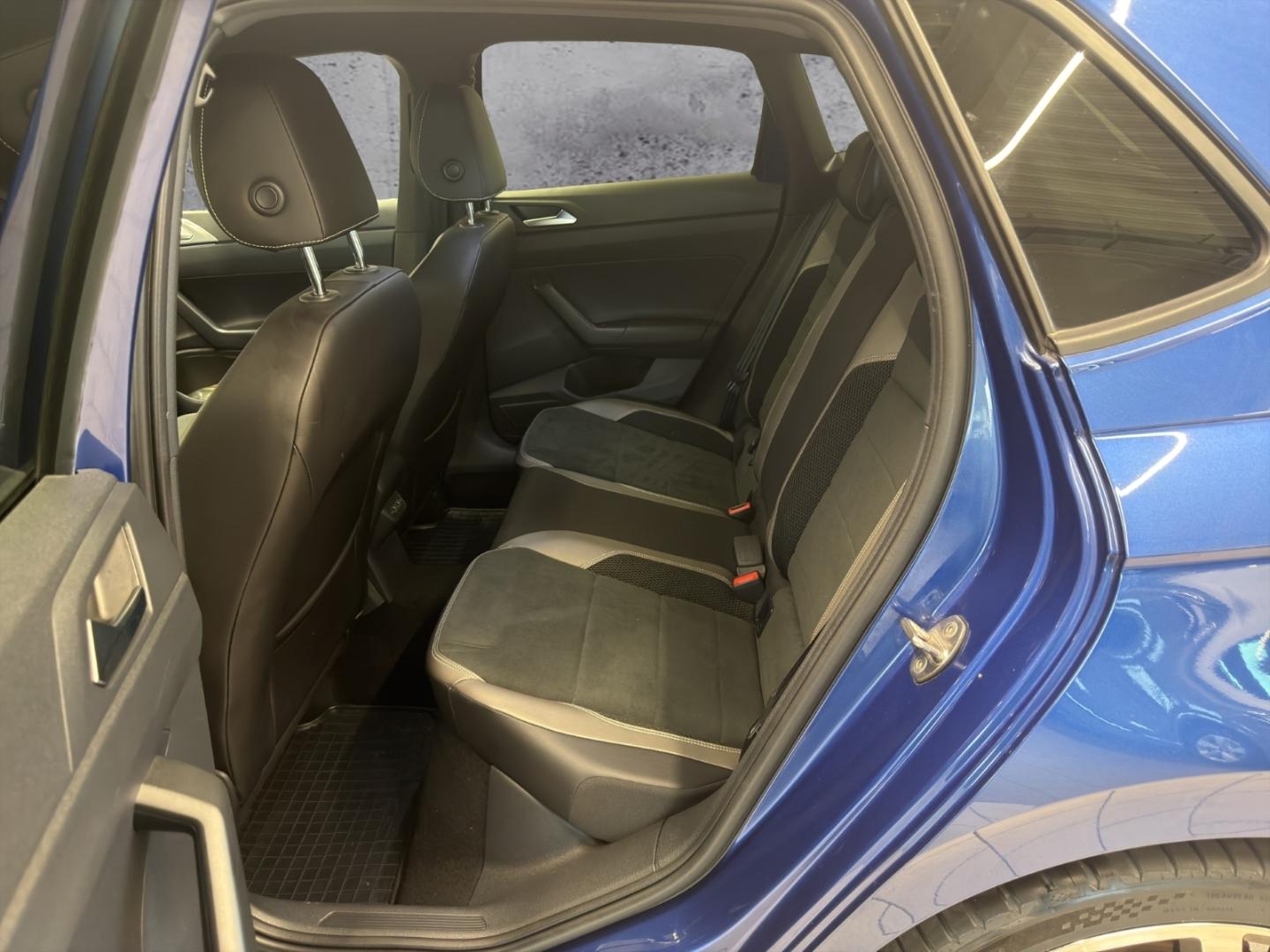 Volkswagen Polo GTI 2.0 TSI DSG ACTIVE-INFO BEATS KAMERA 18, миниатюра 9