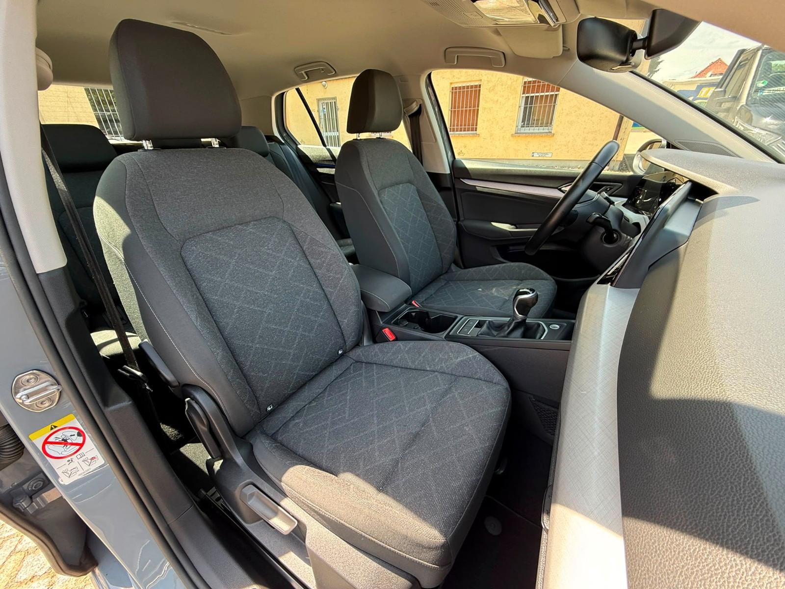 Volkswagen Golf VIII 1.5 TSI Life LED Navi CarPlay Virtual, миниатюра 20