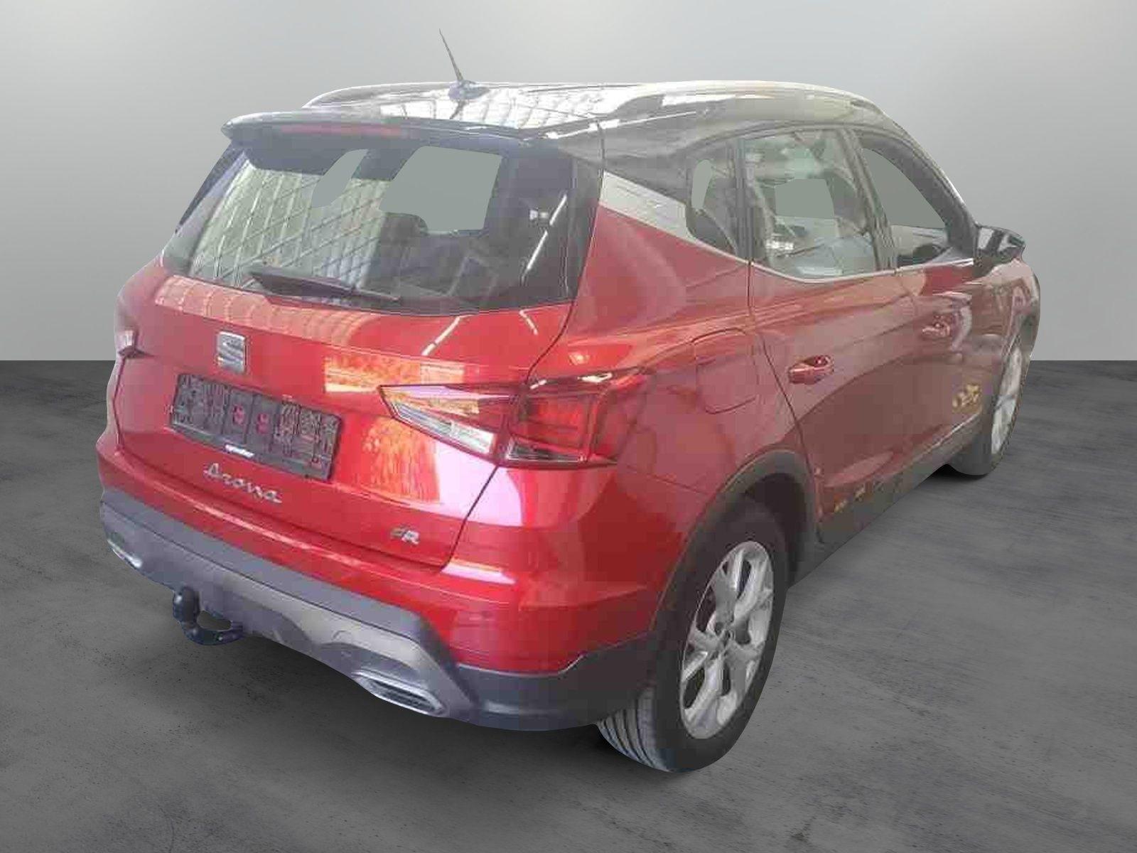 Seat Arona FR 1.5TSI DSG / Navi, ParkAssist, LED, AHK