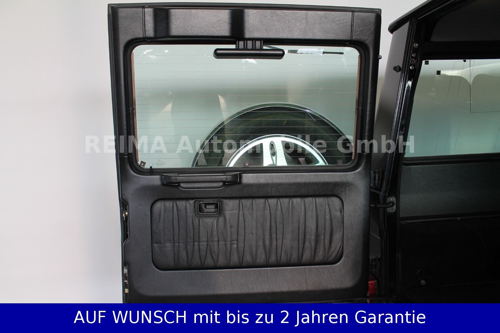 Fahrzeugabbildung Mercedes-Benz G 400 CDI AWD, Schiebedach, Navi, Leder