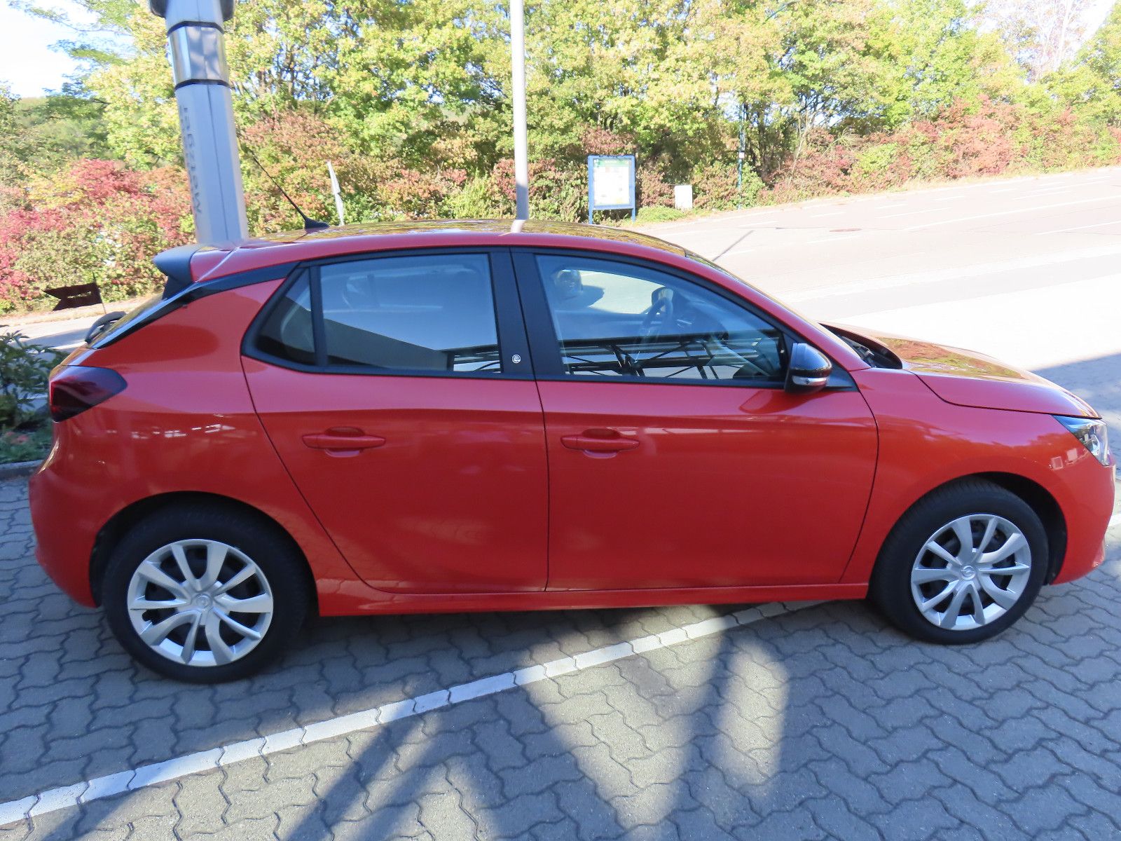 Opel Corsa F e Edition imagem 3