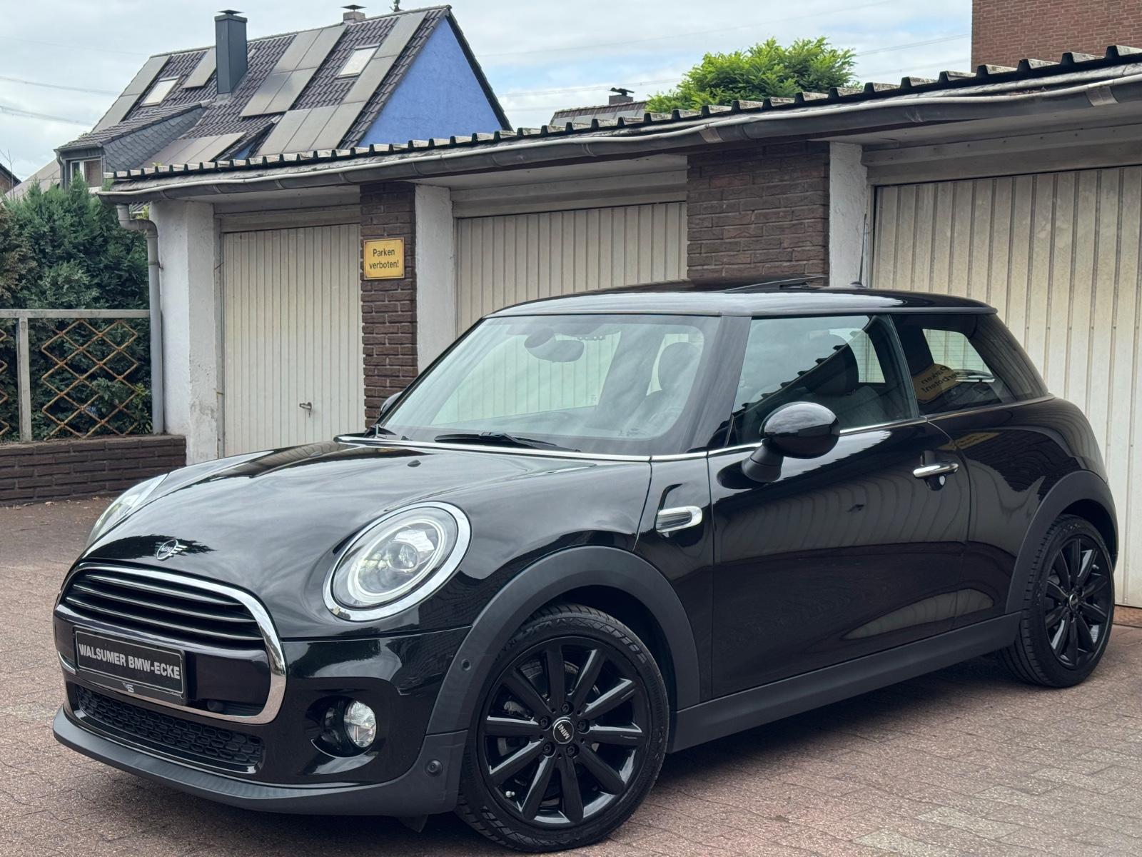 MINI Cooper PANORAMA LEDER NAVI BI-XENON PDC ALU