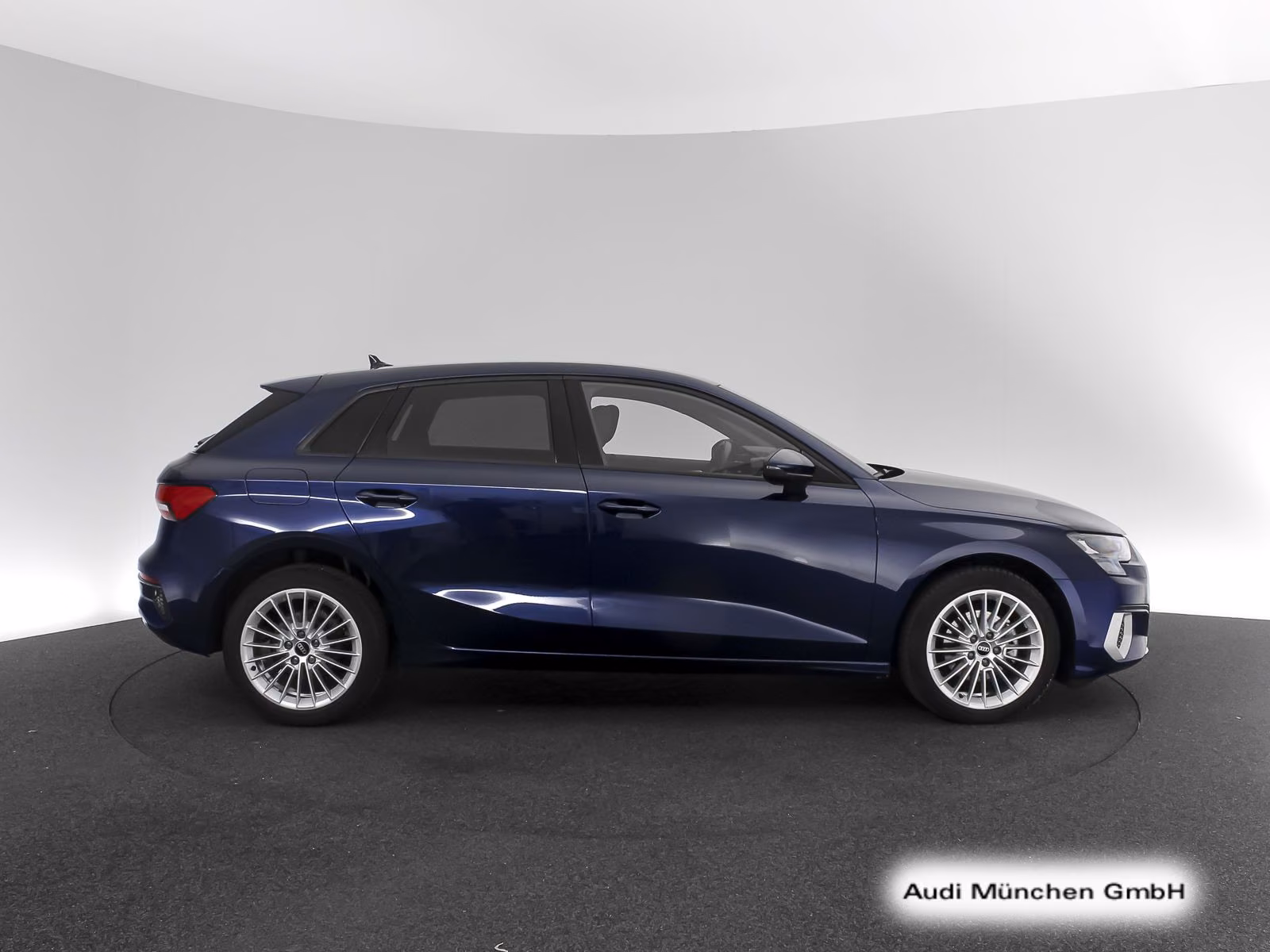 Audi A3 Sportback 30 TFSI S tronic advanced Privacy/S, миниатюра 7