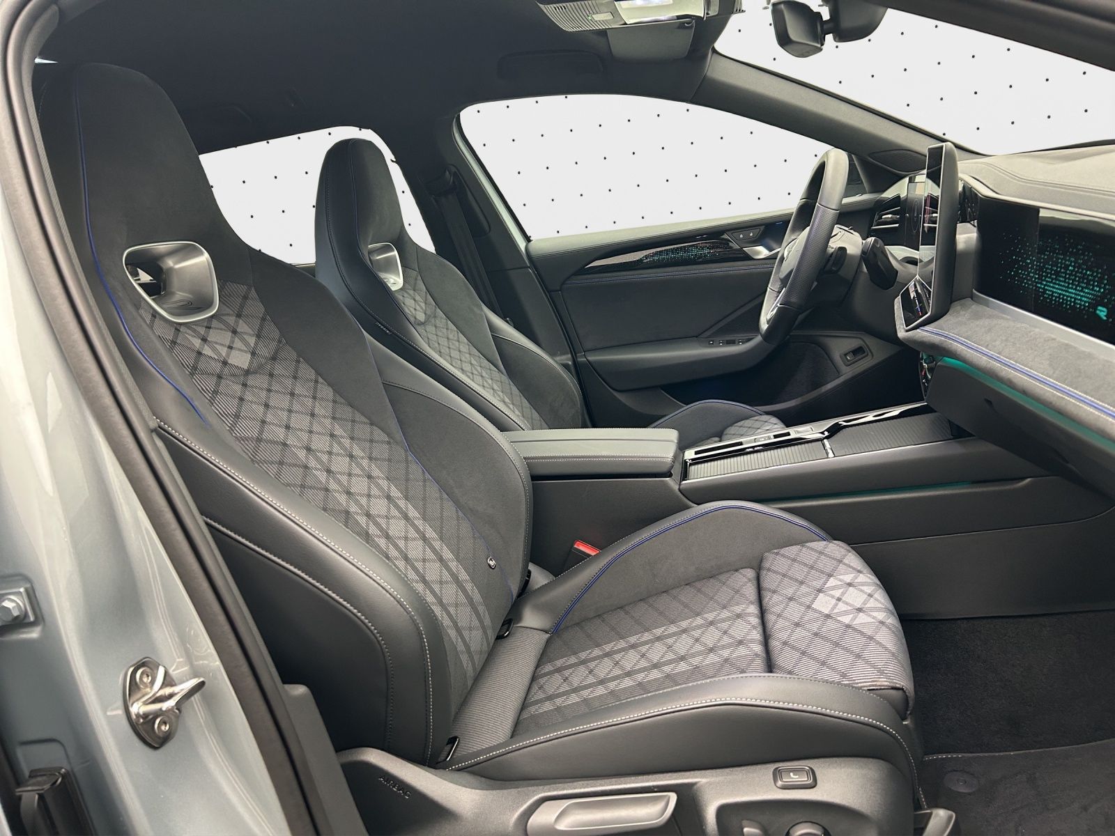 Volkswagen Passat - Bild 4