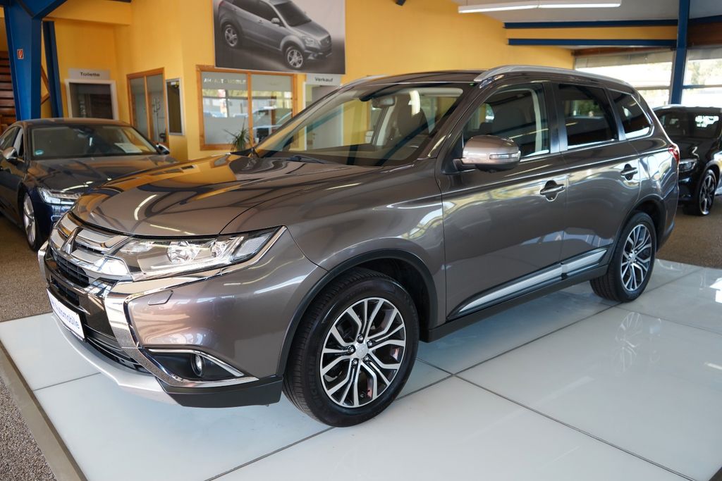 Image of Mitsubishi Outlander