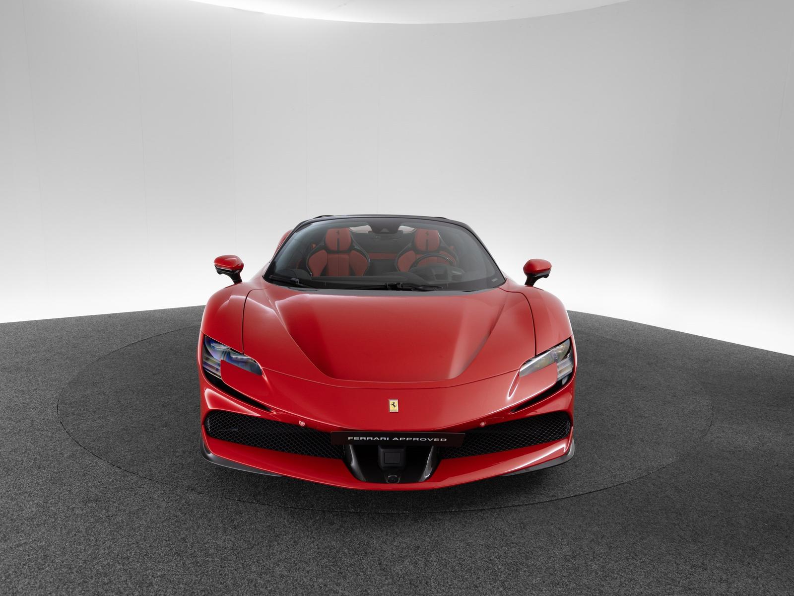 Ferrari SF90 Spider