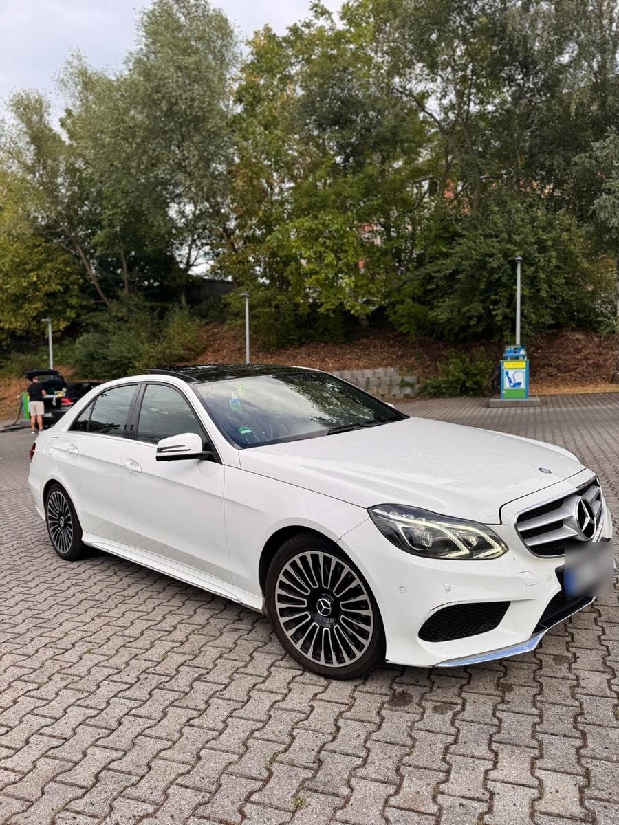 Mercedes-Benz E 300