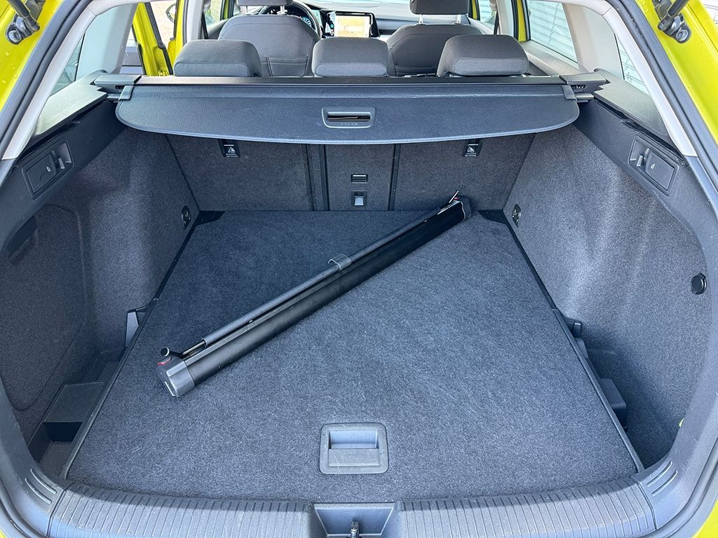 Golf VIII Variant 1.5 TSI LIFE *NAVI*LED*ACC*