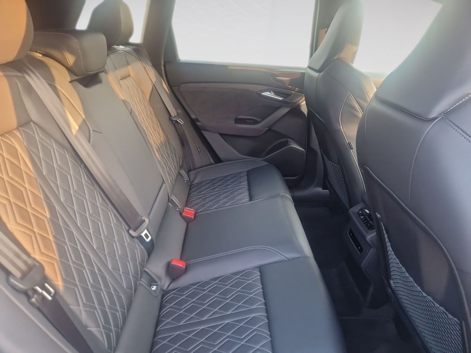 Audi SQ6 e-tron - Bild 10