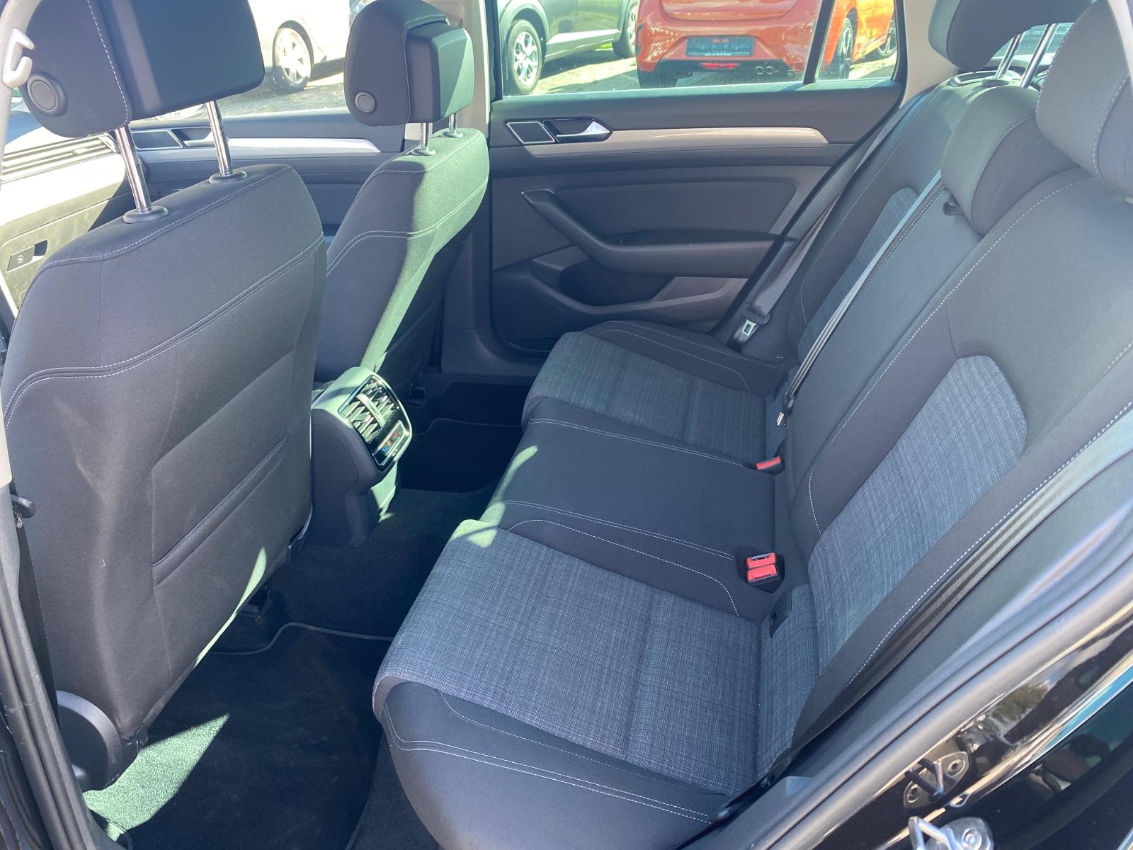 Volkswagen Passat Business, миниатюра 10
