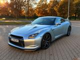 Nissan GT-R 3.8l Premium Edition Premium Edition - Nissan GT-R mit Benzin-Antrieb: Coupe, 3.8