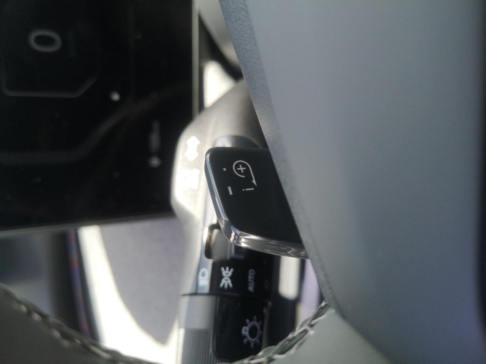 Kia EV3 81 kW/h Earth ACC KeyLess LED Navi PDC LM