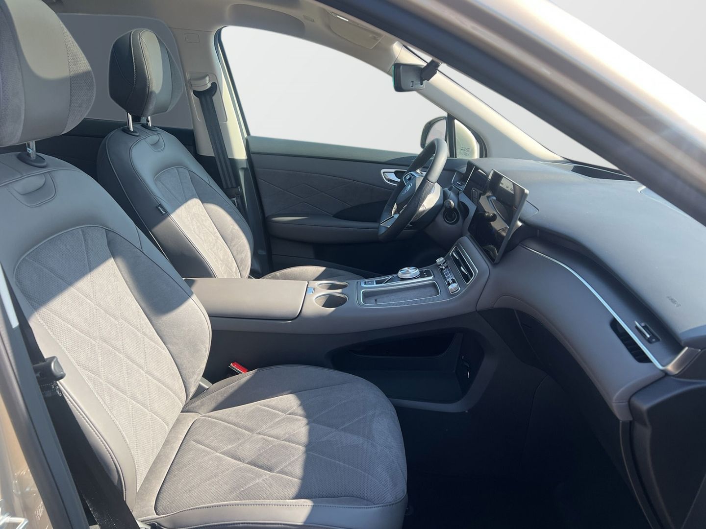 MG S6 Luxury AWD 77kWh 485km Reichweite *HuD*20''Al imagem 3
