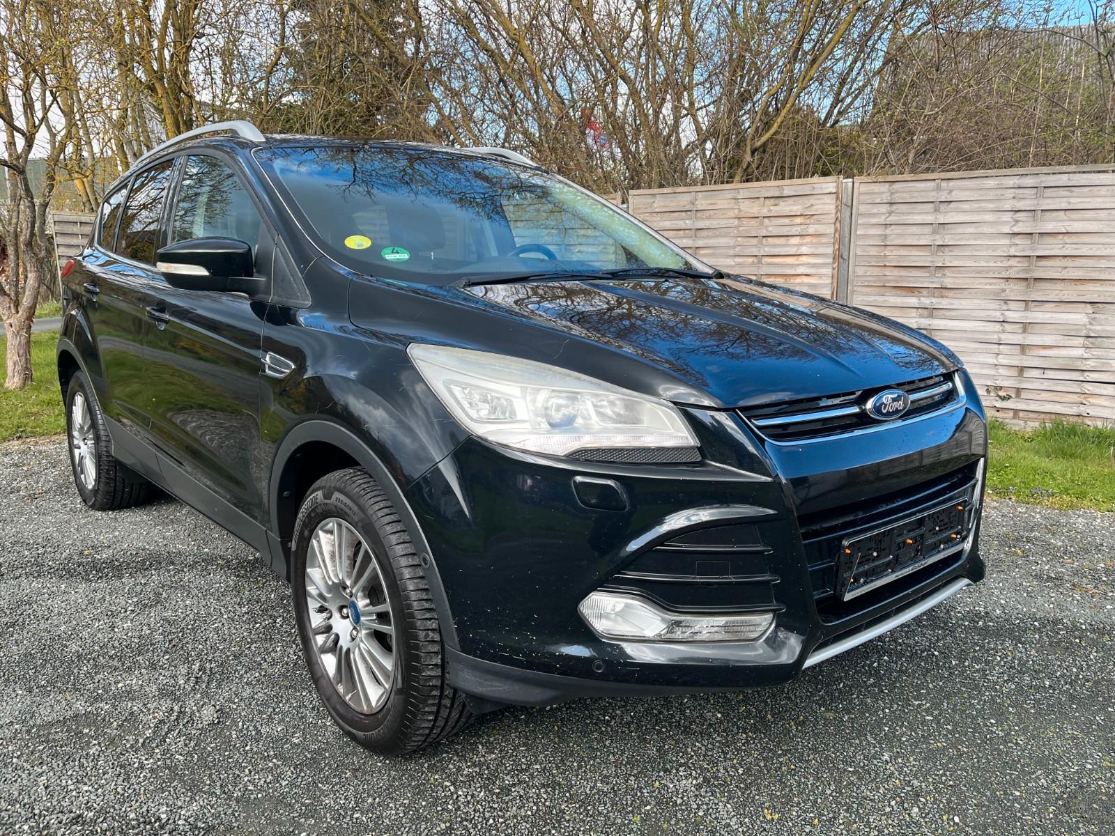 Ford Kuga 2.0 TDCi Titanium 4x4/TÜV/AHK/1.Hand