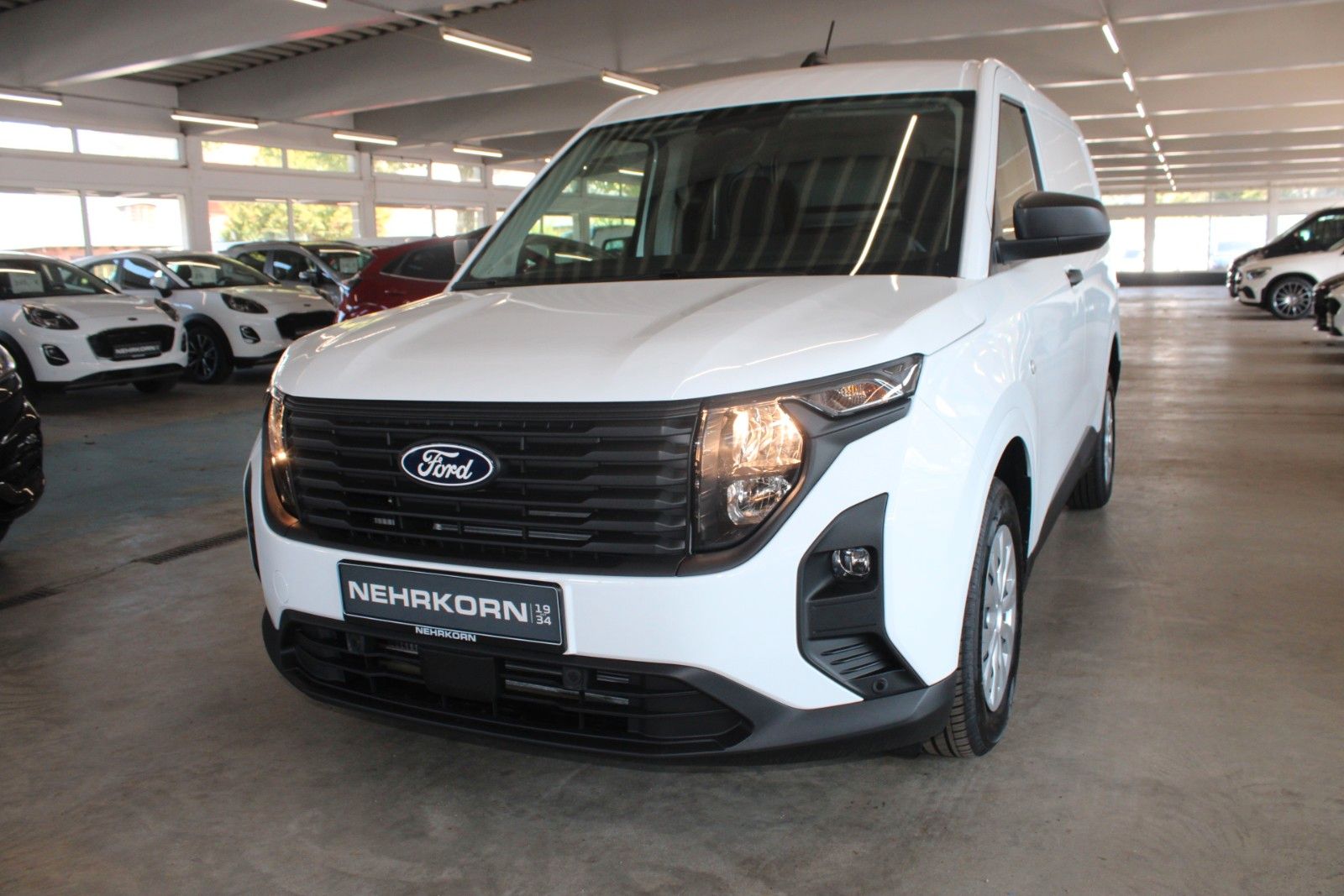 Fahrzeugabbildung Ford Transit Courier TREND Kasten KLIMA CAM WinterPak