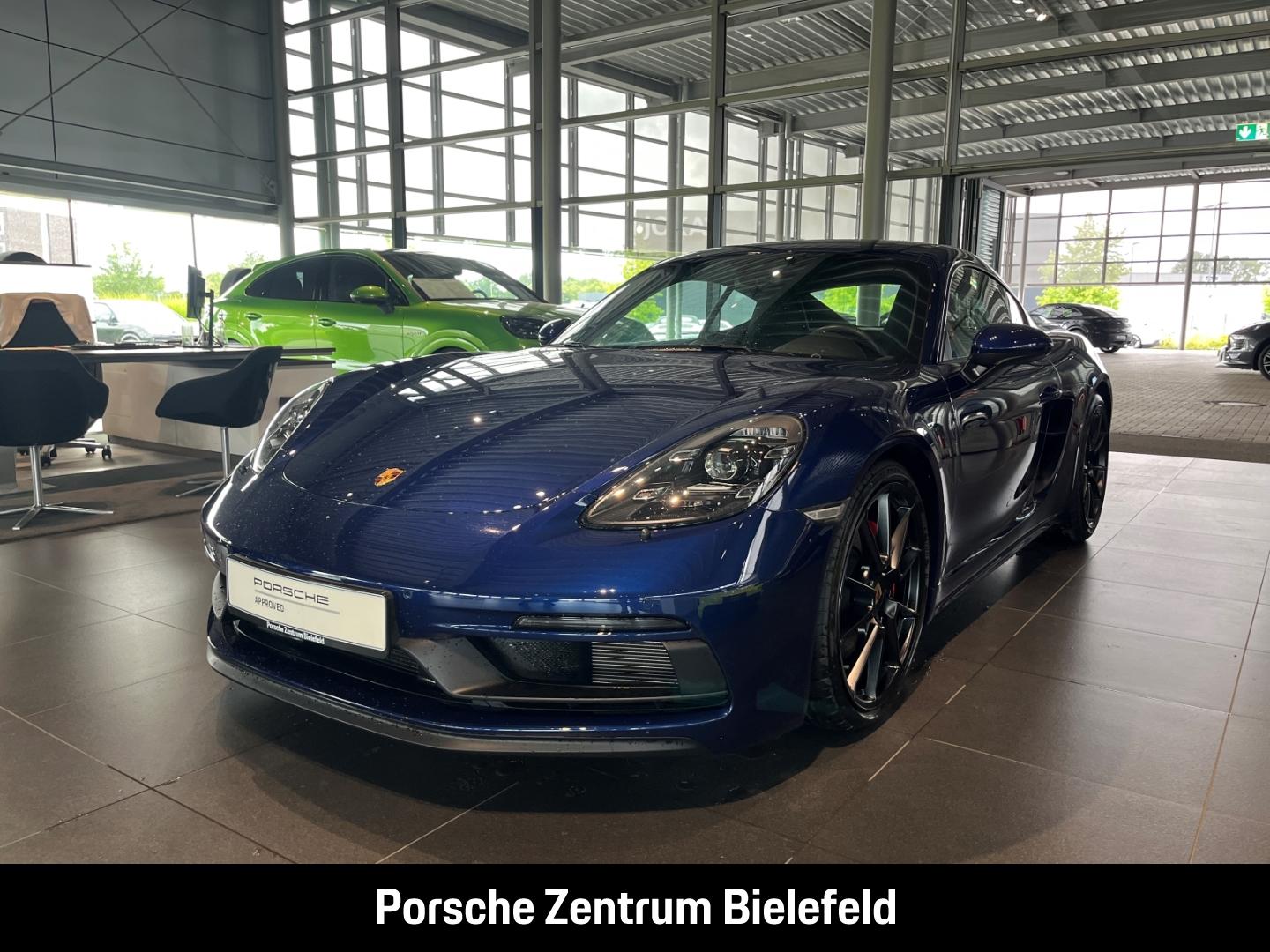 Porsche Cayman 718 GTS 4.0 Enzianblau Sportabgasanlage