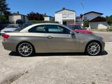 BMW 325i Cabrio Sportpaket*AUTOMATIK*XENON*KEYLESS* - mit Benzin-Antrieb: Gold, Cabrio