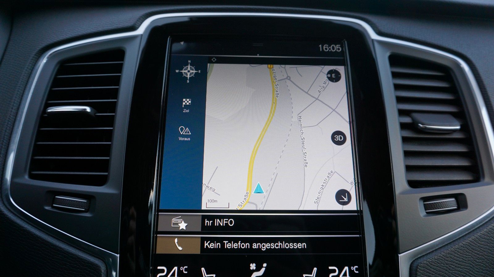 Fahrzeugabbildung Volvo XC90 Momentum AWD, Kamera, Navi, LED