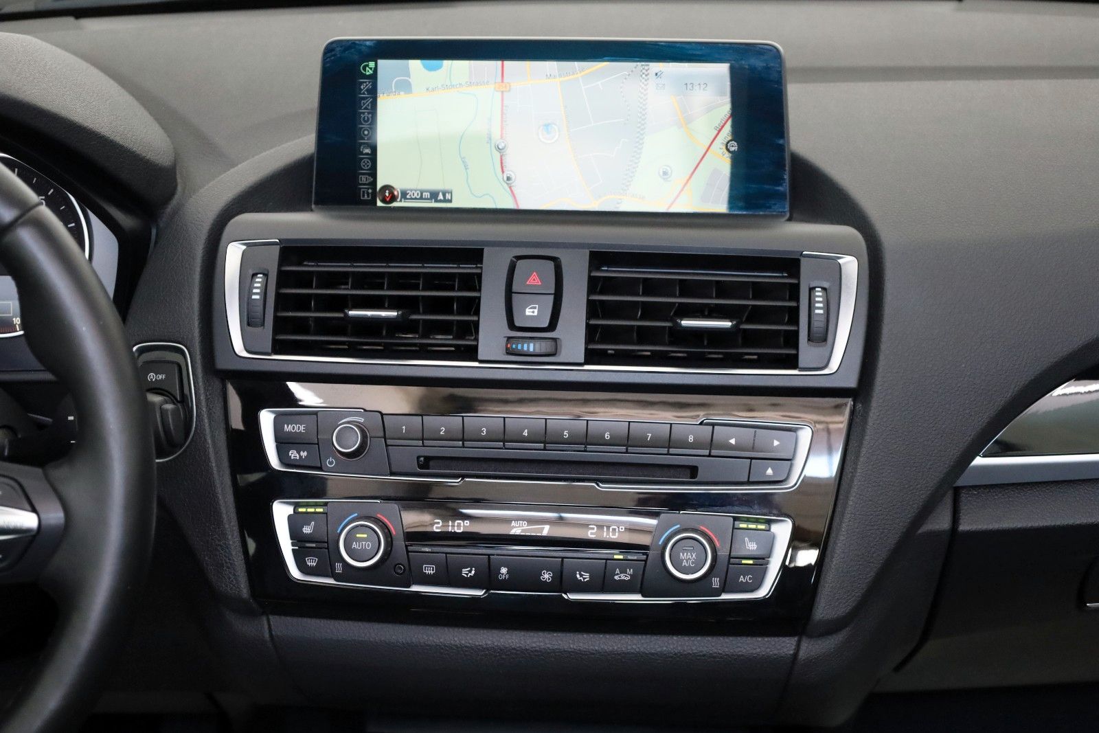 Fahrzeugabbildung BMW 220 i Cabrio M Sport,Navi Prof.,Kamera,Xenon