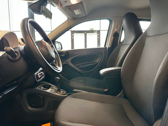 Smart ForFour Basis 52 kW *Klima*Radio*BT*Tempomat*