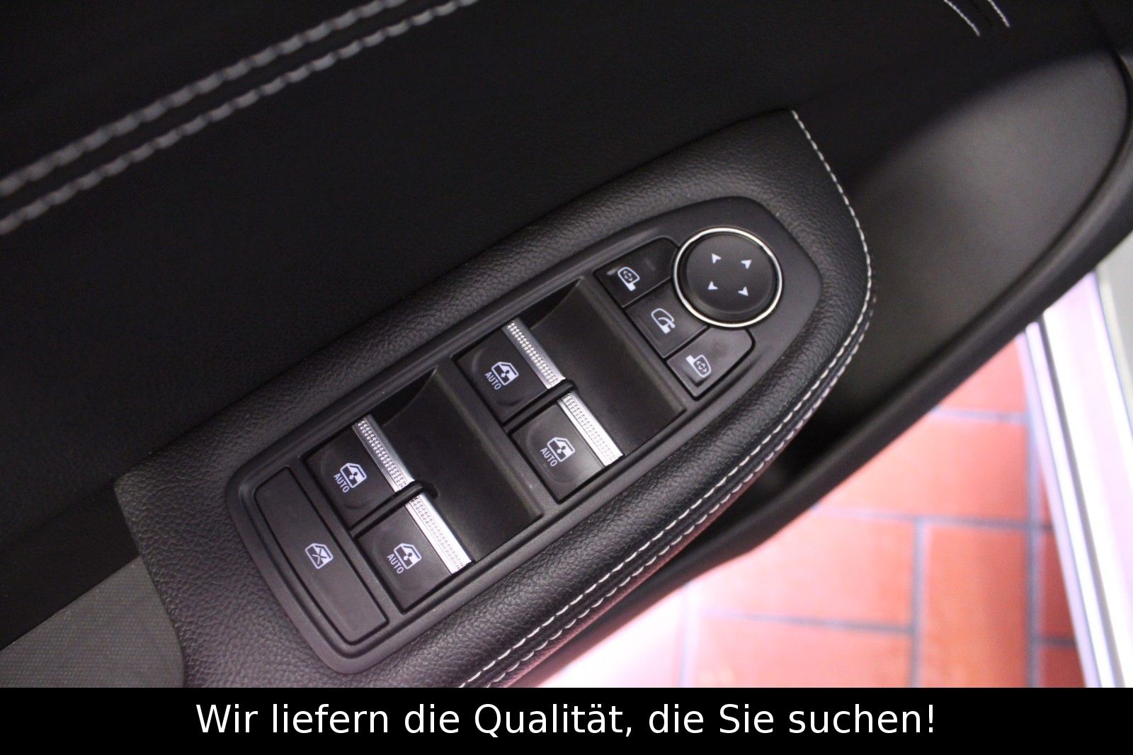 Fahrzeugabbildung Renault Arkana Mild Hybrid 140 EDC Techno