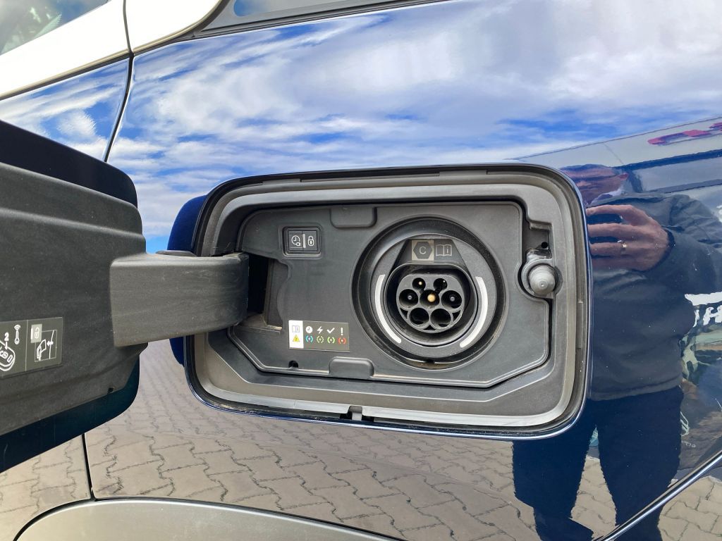 Fahrzeugabbildung Citroën C5 Aircross Hybrid 225 Automatik SHINE PACK*Lede