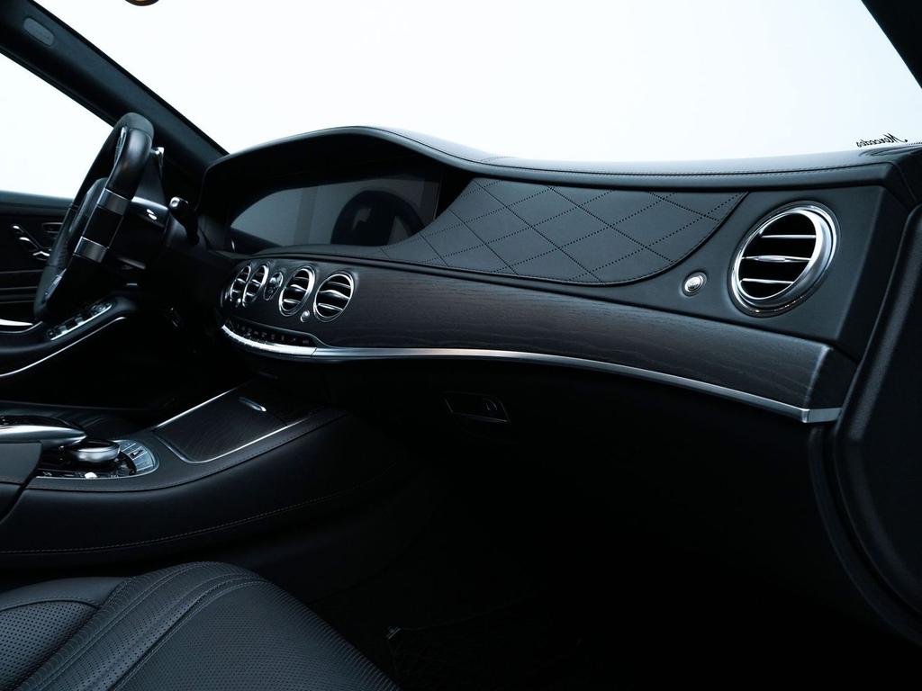 Mercedes-Benz S 63 AMG